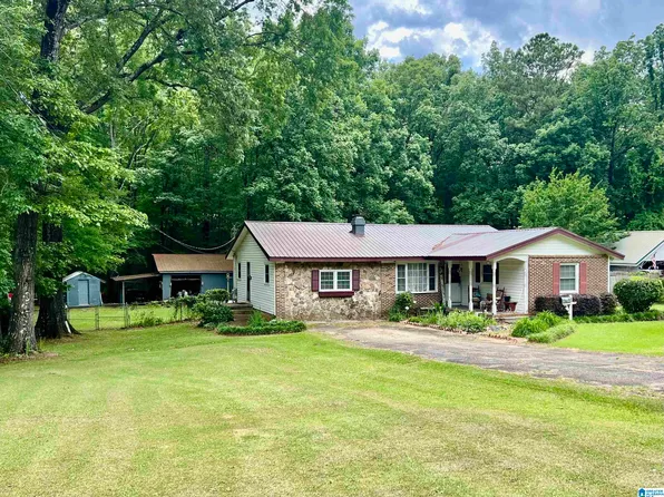 315 Center Point Rd, Sylacauga, AL 35151