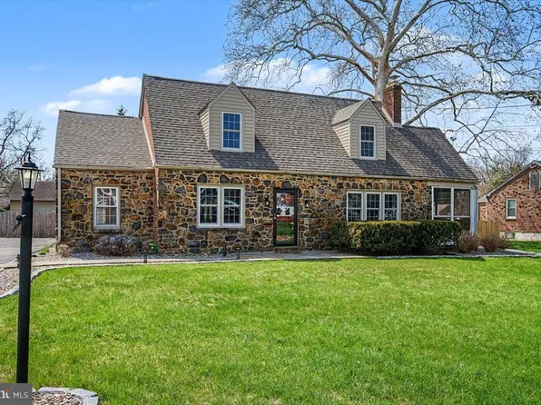 202 Llangollen Blvd, New Castle, DE 19720