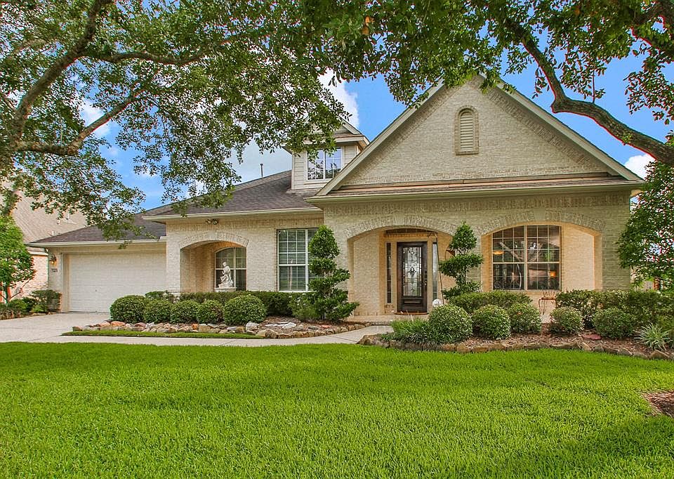 1st image of 5405 Magnolia Greens Ln