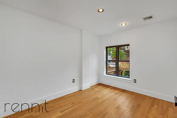 Rented by Rennit Inc. | media 9