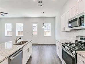 2414 Bent Oak Trl — Photo 4