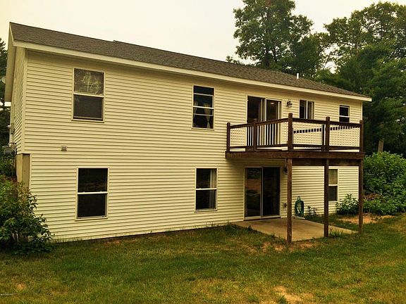 3rd image of 525 W Sampson St