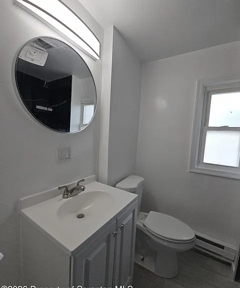 1226-1228 Vine St #7 — Photo 1
