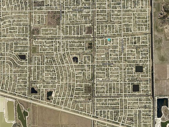 5th image of 911 Martha Ave S