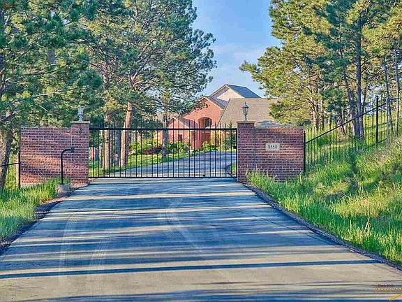 2nd image of 8550 Countryside Blvd