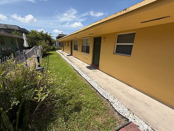 2nd image of 7314 NW 38th St #4