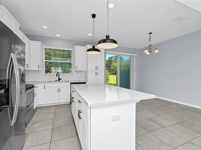 3665 Brighton Park Cir — Photo 8