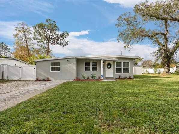 7360 Organdy Dr N, Saint Petersburg, FL 33702