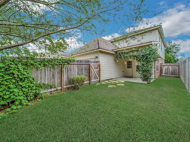 17247 Mitchell Pass Ln — Photo 23