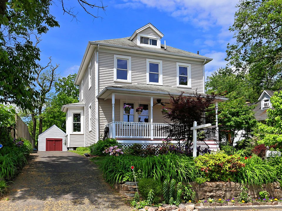 1st image of 2146 N Stafford St