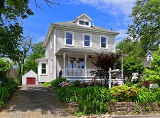 2146 N Stafford St, Arlington, VA 22207