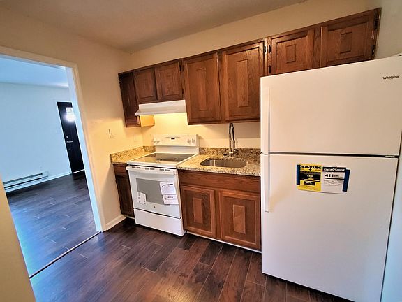 5th image of 22 Crescent St #1