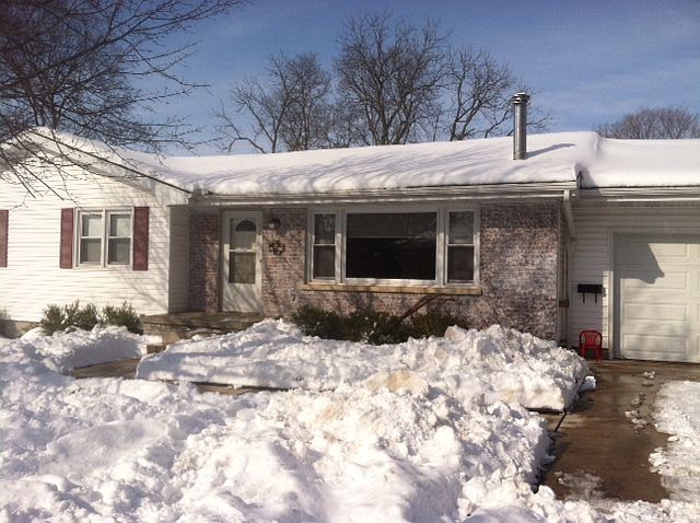 1st image of 513 W Crestwood Dr