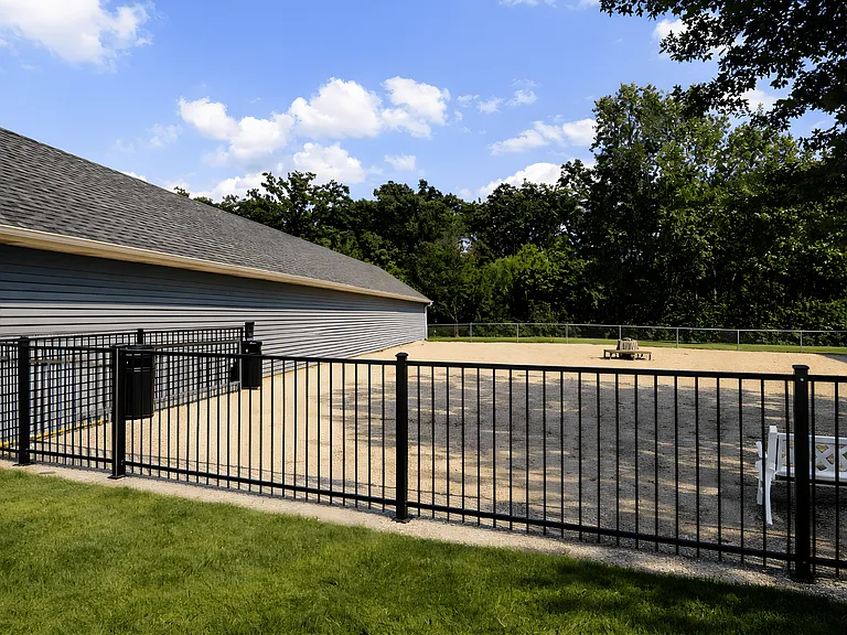 Forest Pointe Apartments — Photo 5
