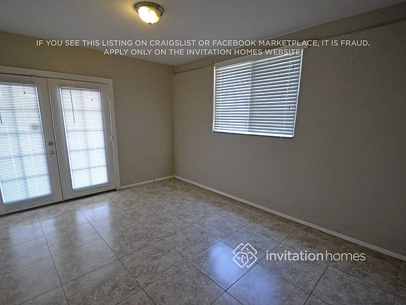5th image of 3630 E Oak St