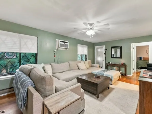 76M Farm Rd, Hillsborough Twp., NJ 08844