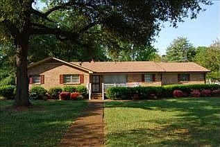1st image of 19 Roberta Dr