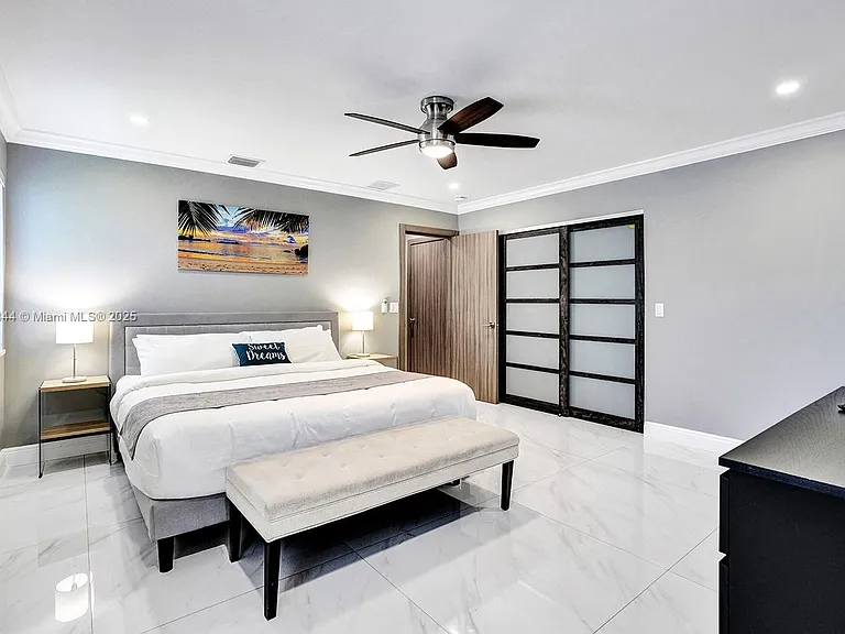 1301 Rodman St — Photo 20