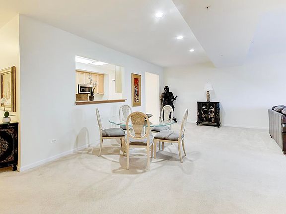 5th image of 620 Homewood Ave APT 405
