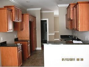 2nd image of 325 Goldenrod Dr