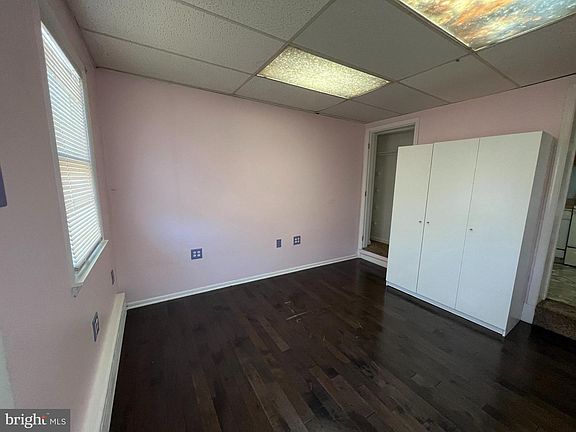 2nd image of 833 N Union St #A