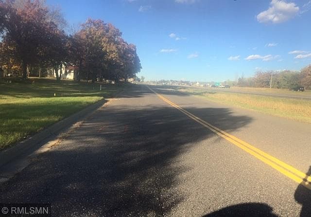 2nd image of 17326 Highway 65 NE