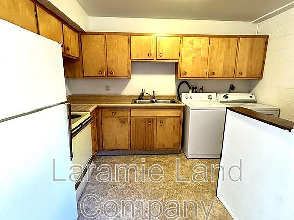 4th image of 814 S 23rd St