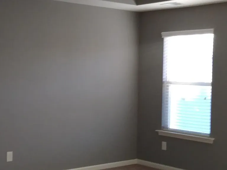 Master suite
TREY CEILING