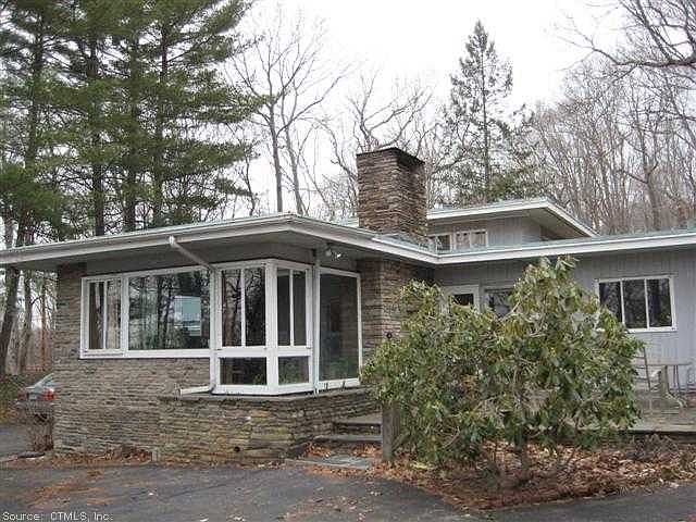 2nd image of 15 Butternut Dr