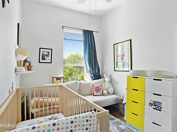 5th image of 164 Lafayette Ave APT 3