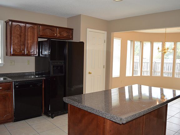 3rd image of 7364 Appling Ridge Dr
