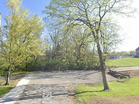 4th image of 32/33 Jackson Dr