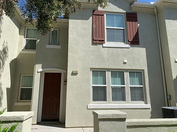 3rd image of 1800 E Lakeshore Dr Unit 2807