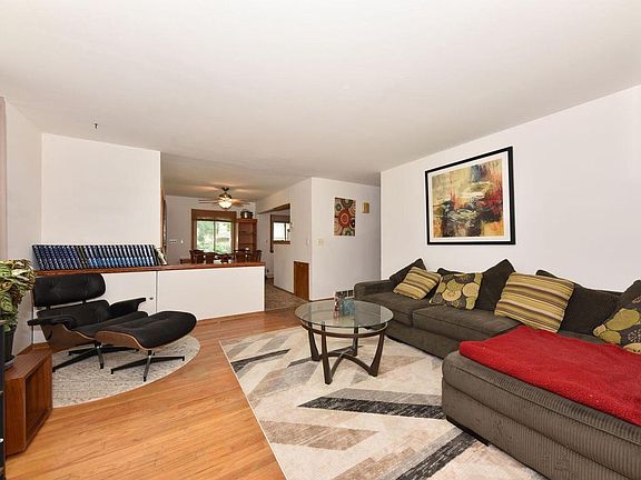 4th image of 8605 W Lawrence AVENUE