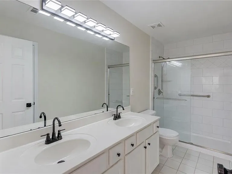 5135 Amberden Hall Dr — Photo 20