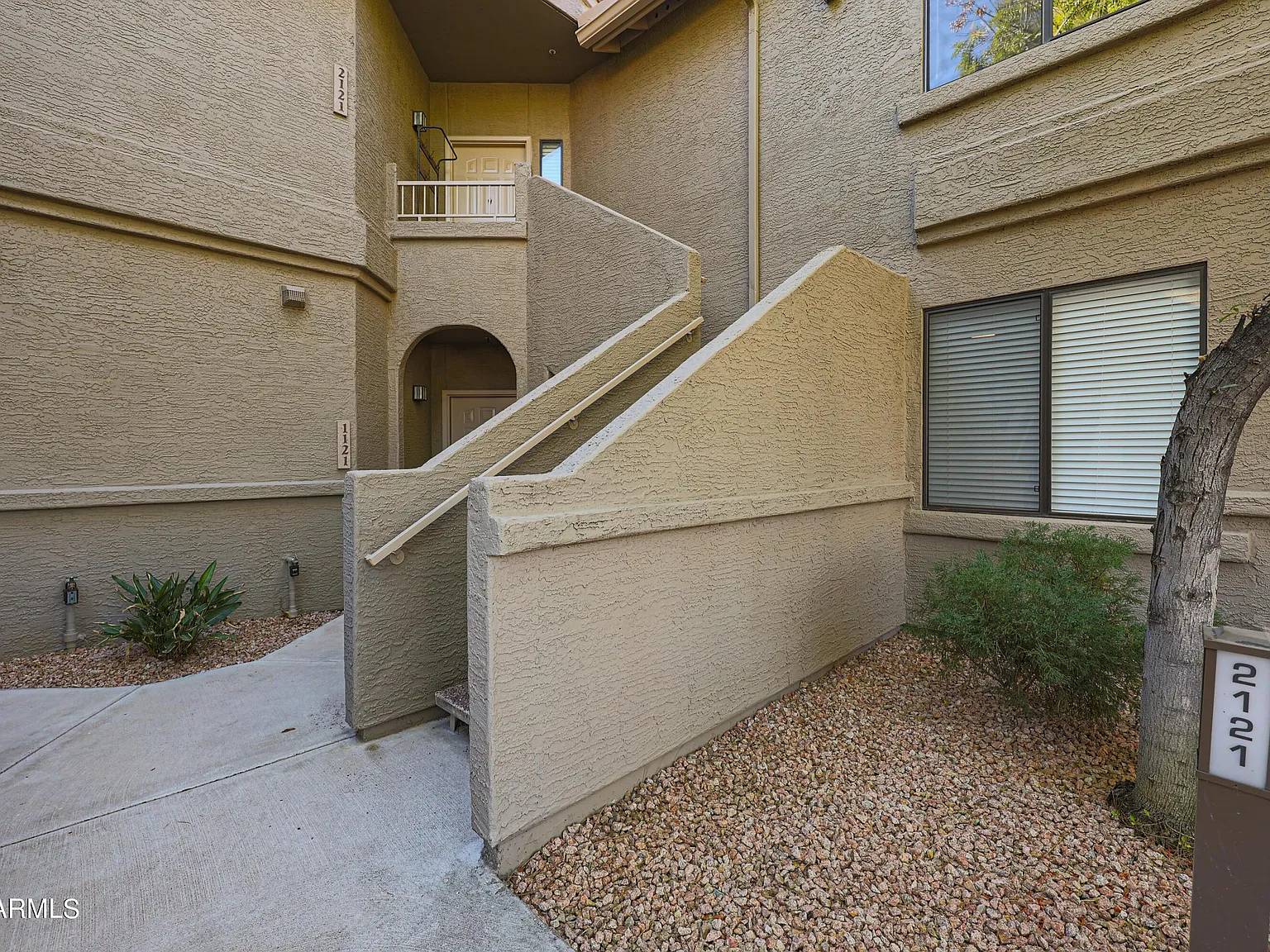 2 bed, 2.0 bath, 1254 sqft, $2,200 — Photo 4