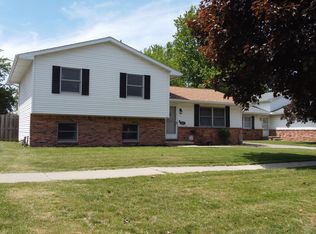 565 N Roessler St, Monroe, MI 48162