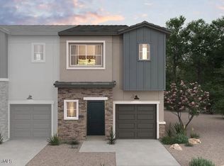 2742 W Red Fox Rd, Phoenix, AZ 85085