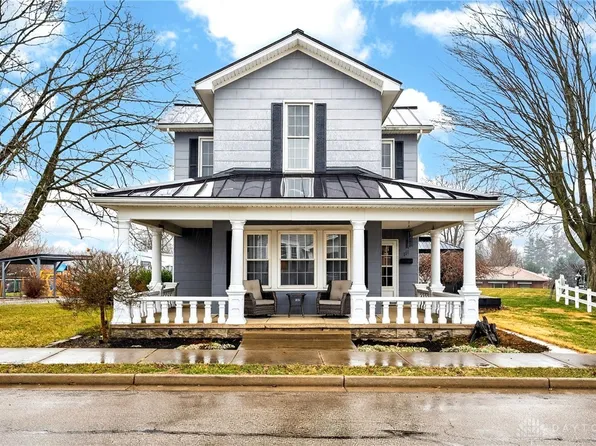 111 Jackson St, Farmersville, OH 45325