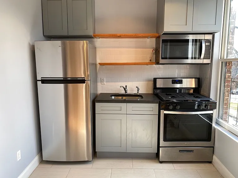 10 Farrington St. — Photo 2