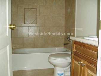 5th image of 2001 W Victory Blvd Unit 101