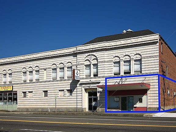 2nd image of 14 Auburn Way S