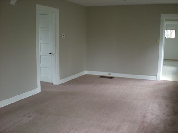 2nd image of 411 Barksdale Ave