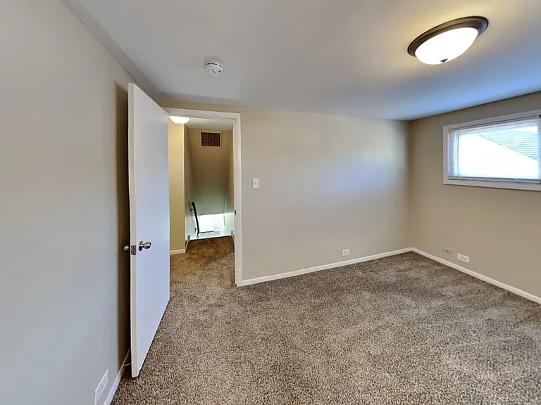 1818 N 38th Ave — Photo 15
