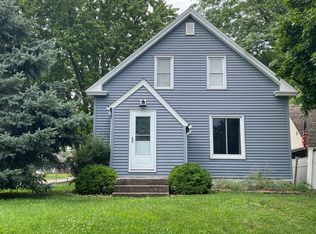 1224 Frank Hall Dr, Albert Lea, MN 56007