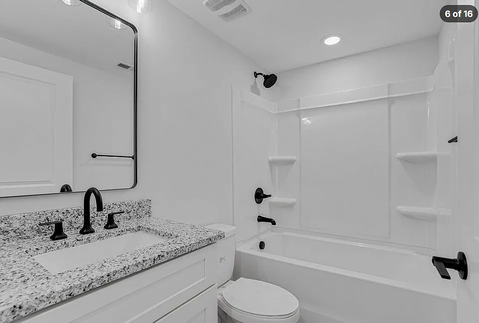 1128 Rosehill Drive - 1 — Photo 2