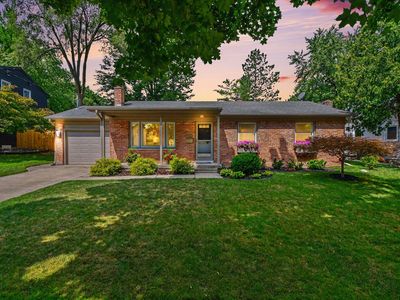 1701 Whitfield Rd SE, East Grand Rapids, MI, 49506