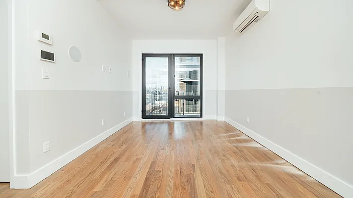 Rented by Nooklyn NYC LLC | media 55