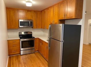 1235 16th Ave APT 2, San Francisco, CA 94122