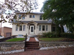 511 12th St, Huntingdon, PA 16652